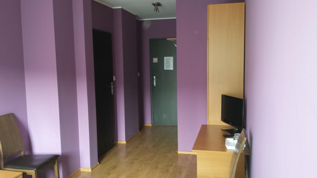 Restauracja Motel Halka 프우크 객실 사진