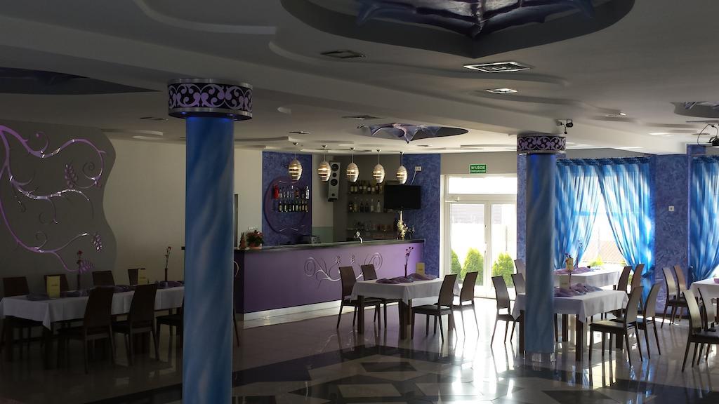 Restauracja Motel Halka 프우크 외부 사진